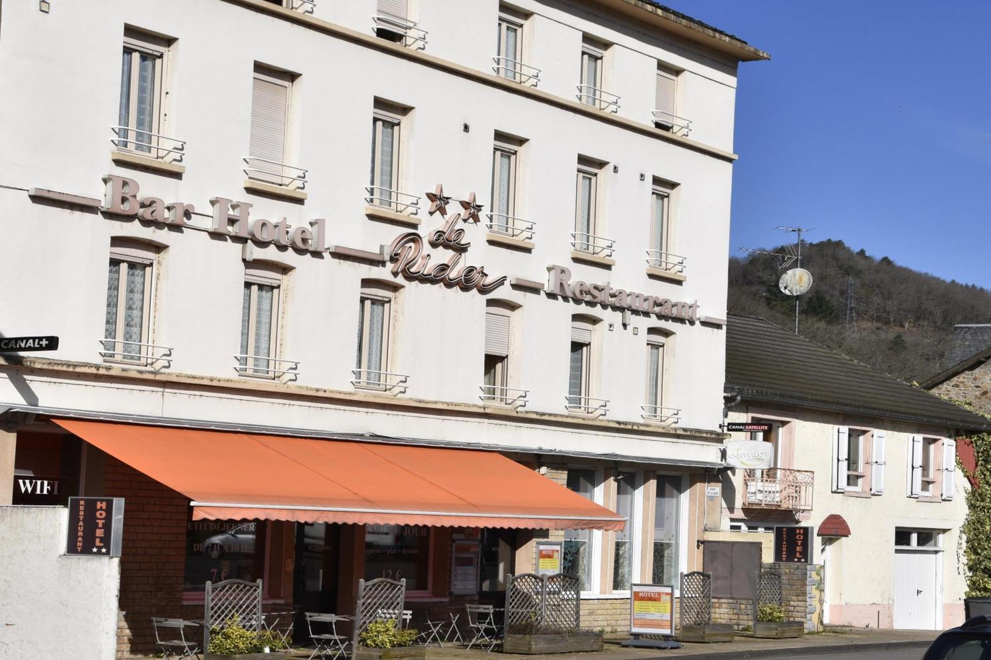 Le Rider Hotell Bort-les-Orgues Exteriör bild