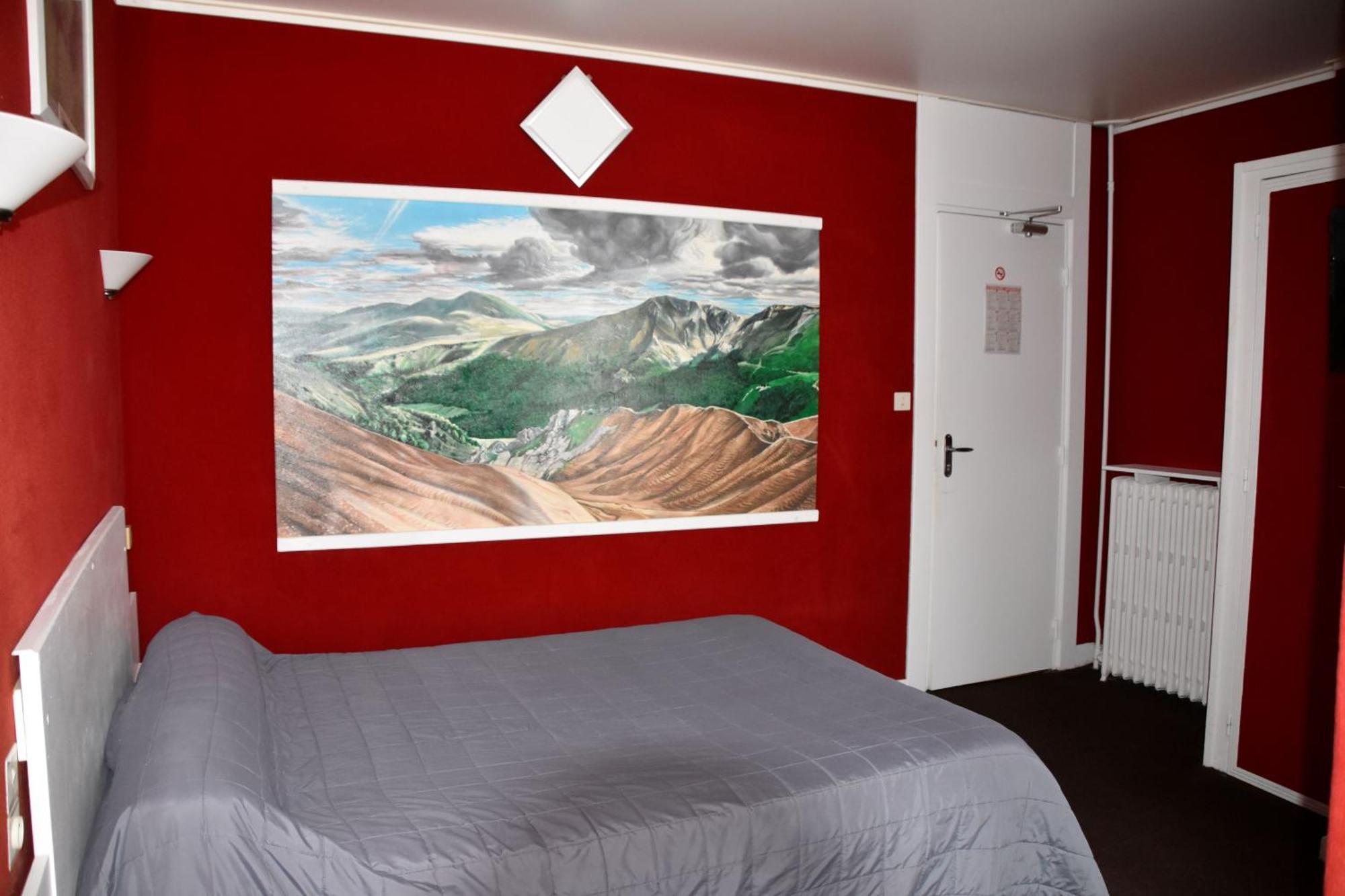 Le Rider Hotell Bort-les-Orgues Exteriör bild