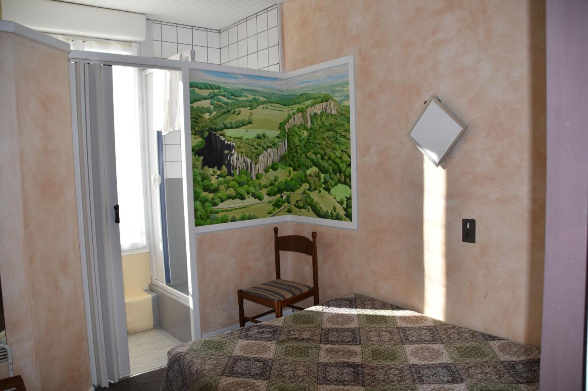 Le Rider Hotell Bort-les-Orgues Exteriör bild