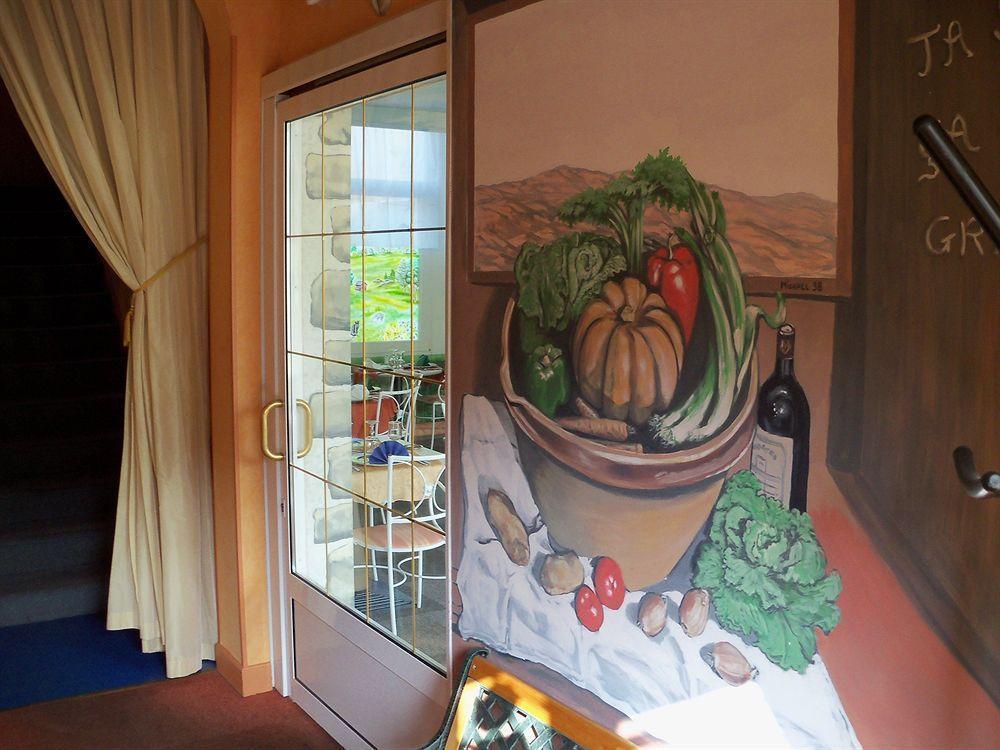 Le Rider Hotell Bort-les-Orgues Exteriör bild