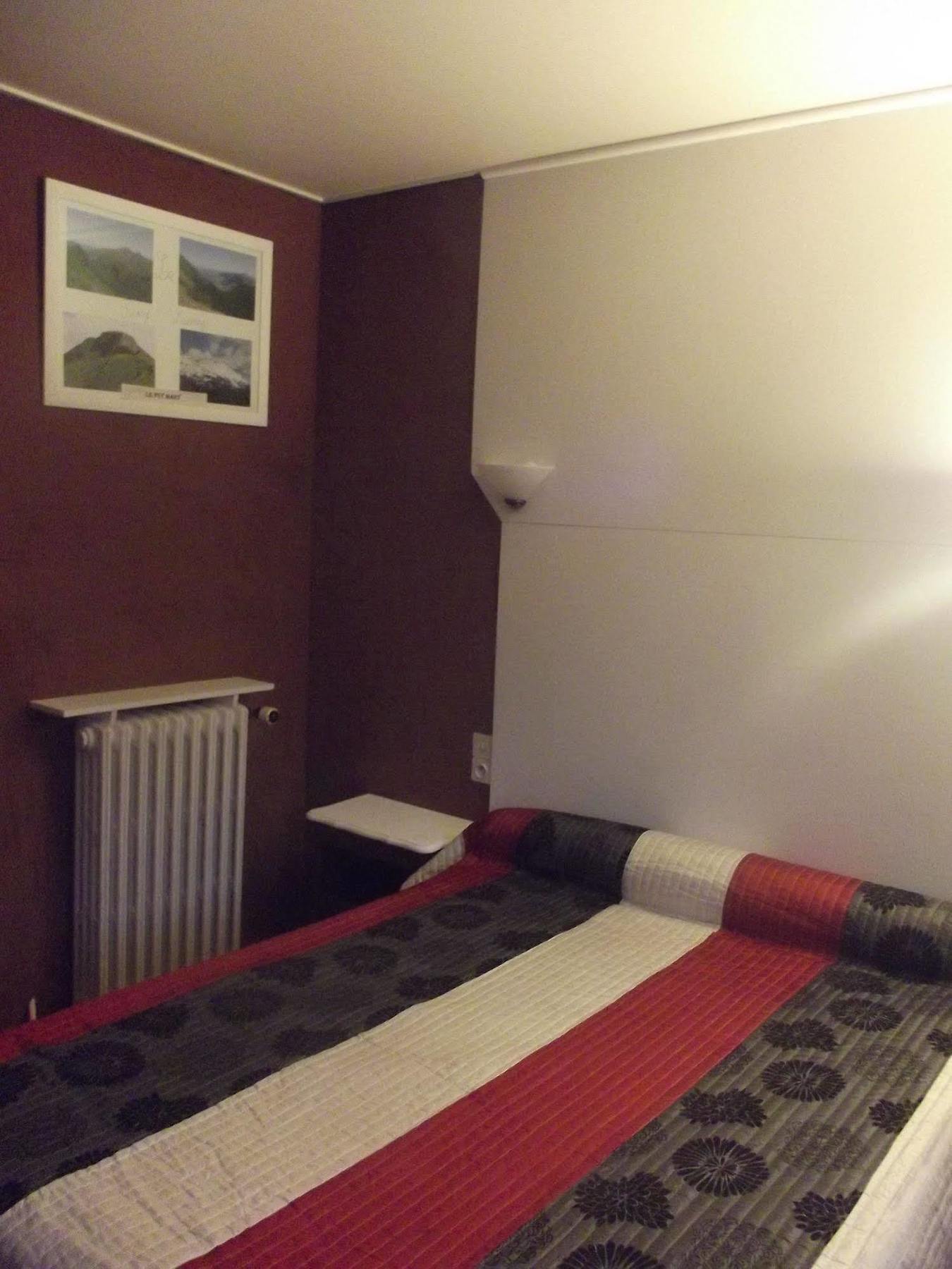 Le Rider Hotell Bort-les-Orgues Exteriör bild